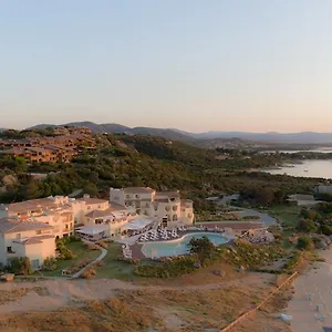 **** Hotel Cala Cuncheddi - Vretreats Italië